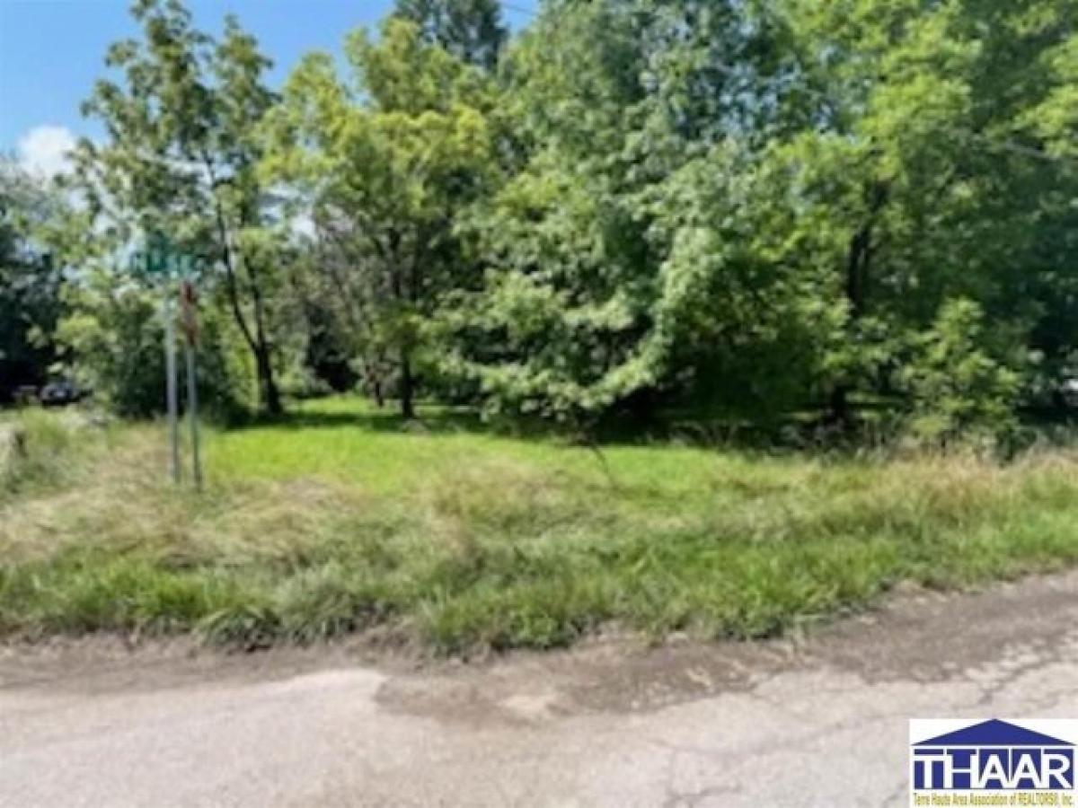 Picture of Residential Land For Sale in Linton, Indiana, United States