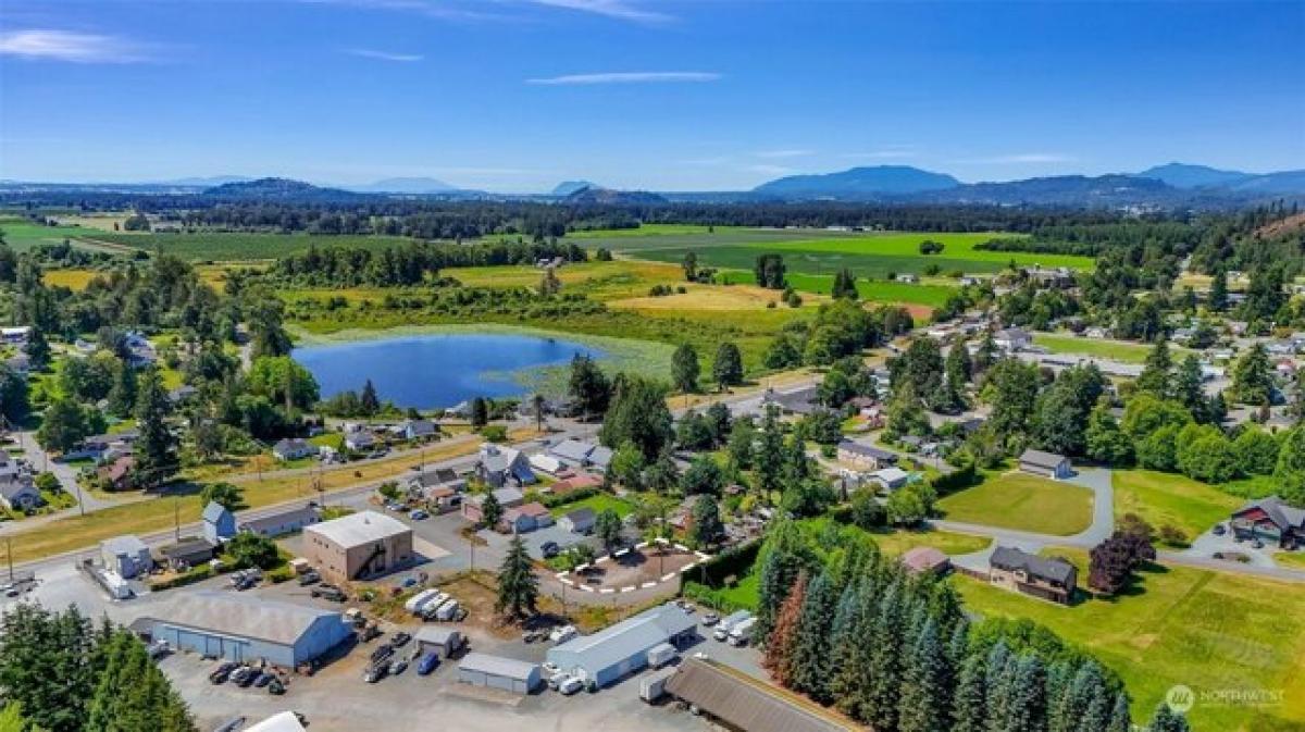 Picture of Residential Land For Sale in Mount Vernon, Washington, United States