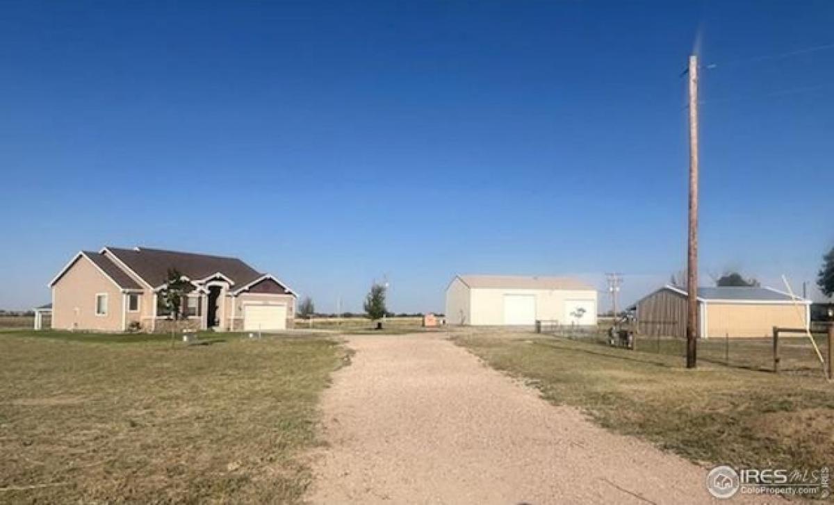 Picture of Home For Sale in Wiggins, Colorado, United States