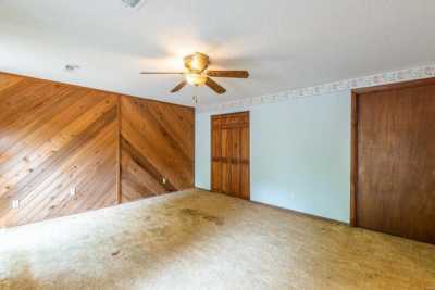 Home For Sale in De Soto, Missouri