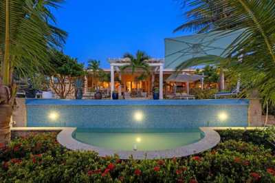 Home For Sale in Summerland Key, Florida