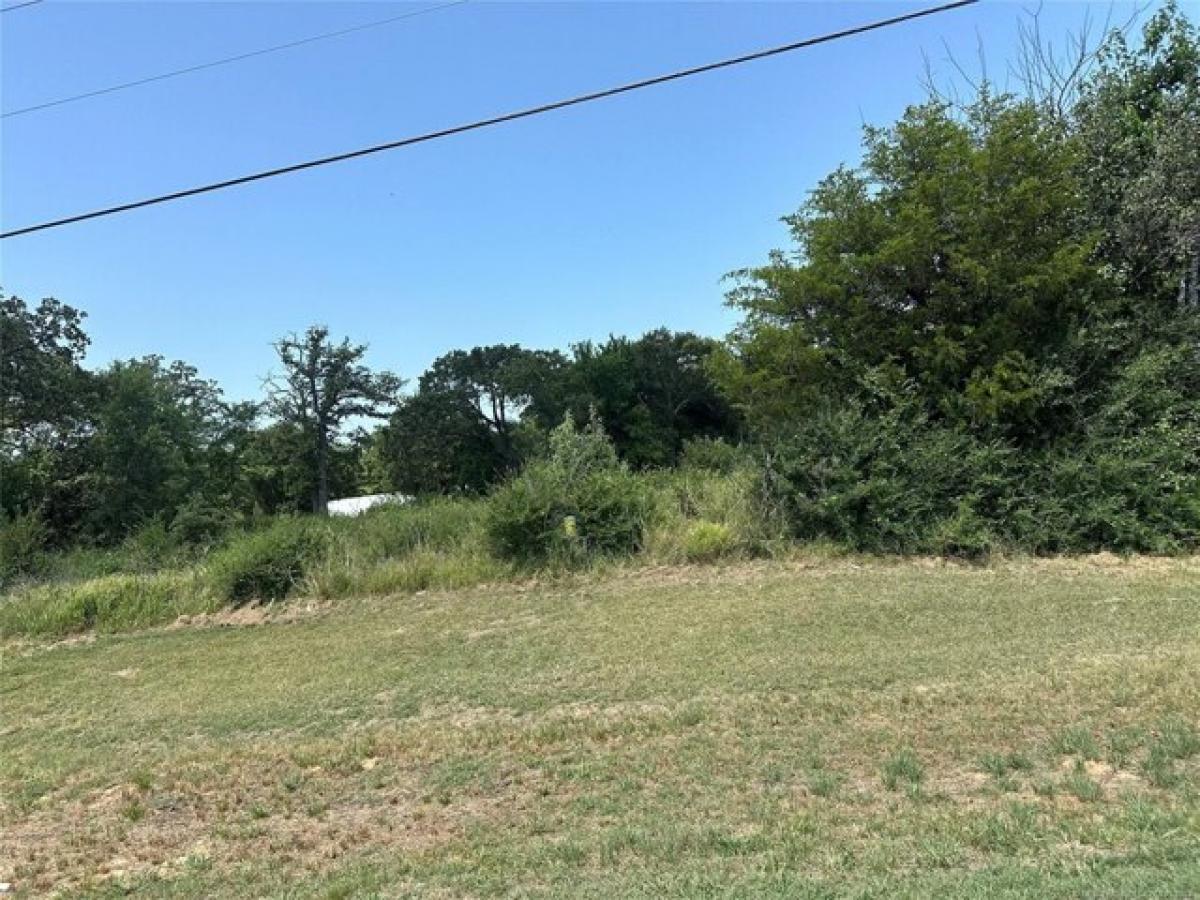 Picture of Residential Land For Sale in Colbert, Oklahoma, United States