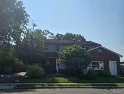 Home For Sale in Fords, New Jersey