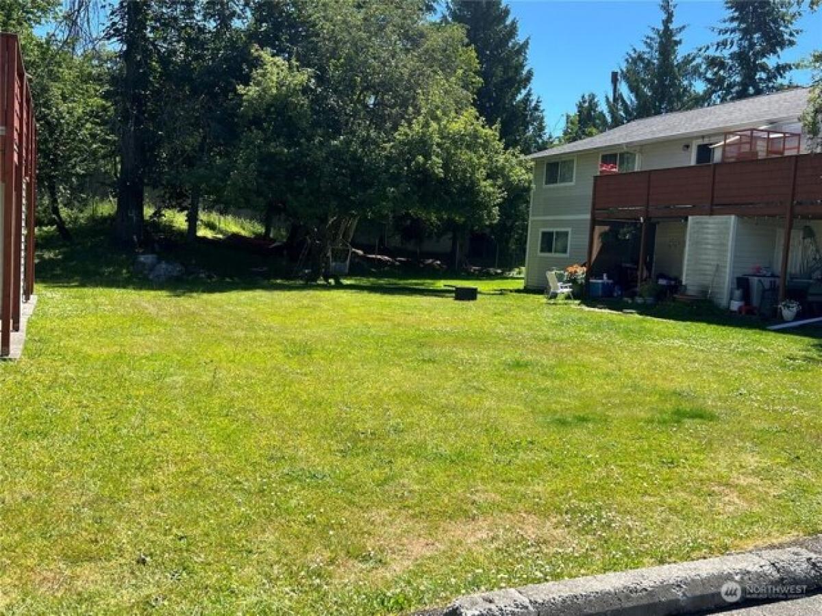 Picture of Home For Sale in Mountlake Terrace, Washington, United States