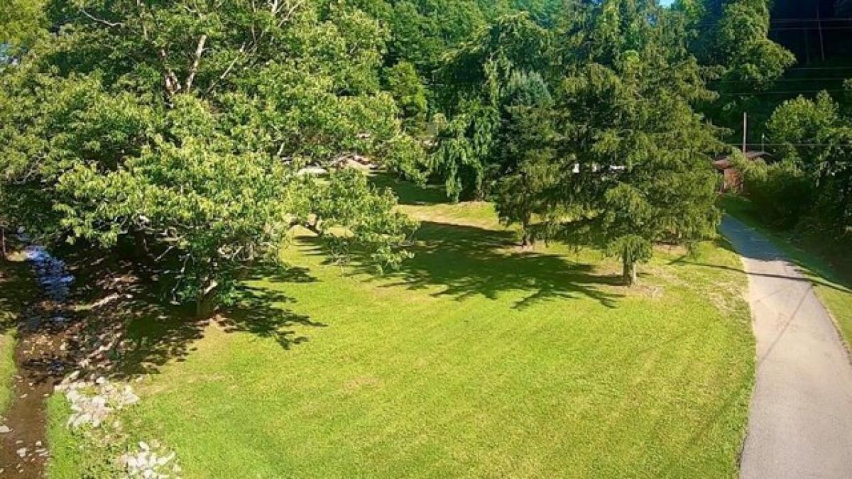 Picture of Home For Sale in Hardy, Kentucky, United States