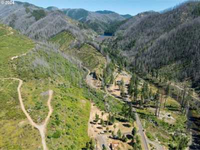 Residential Land For Sale in Blue River, Oregon