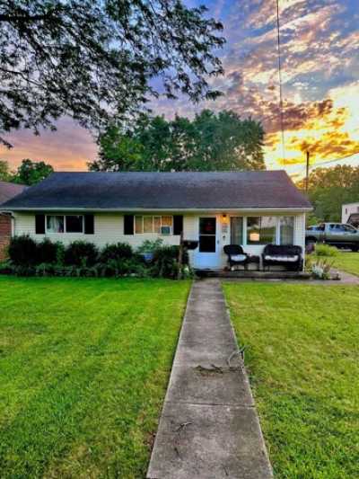 Home For Sale in Groveport, Ohio