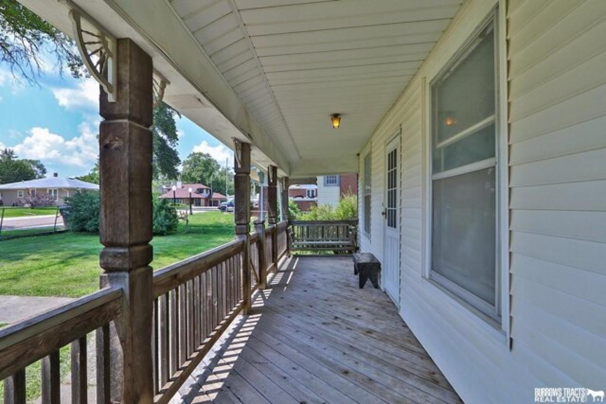 Picture of Home For Sale in Murray, Nebraska, United States