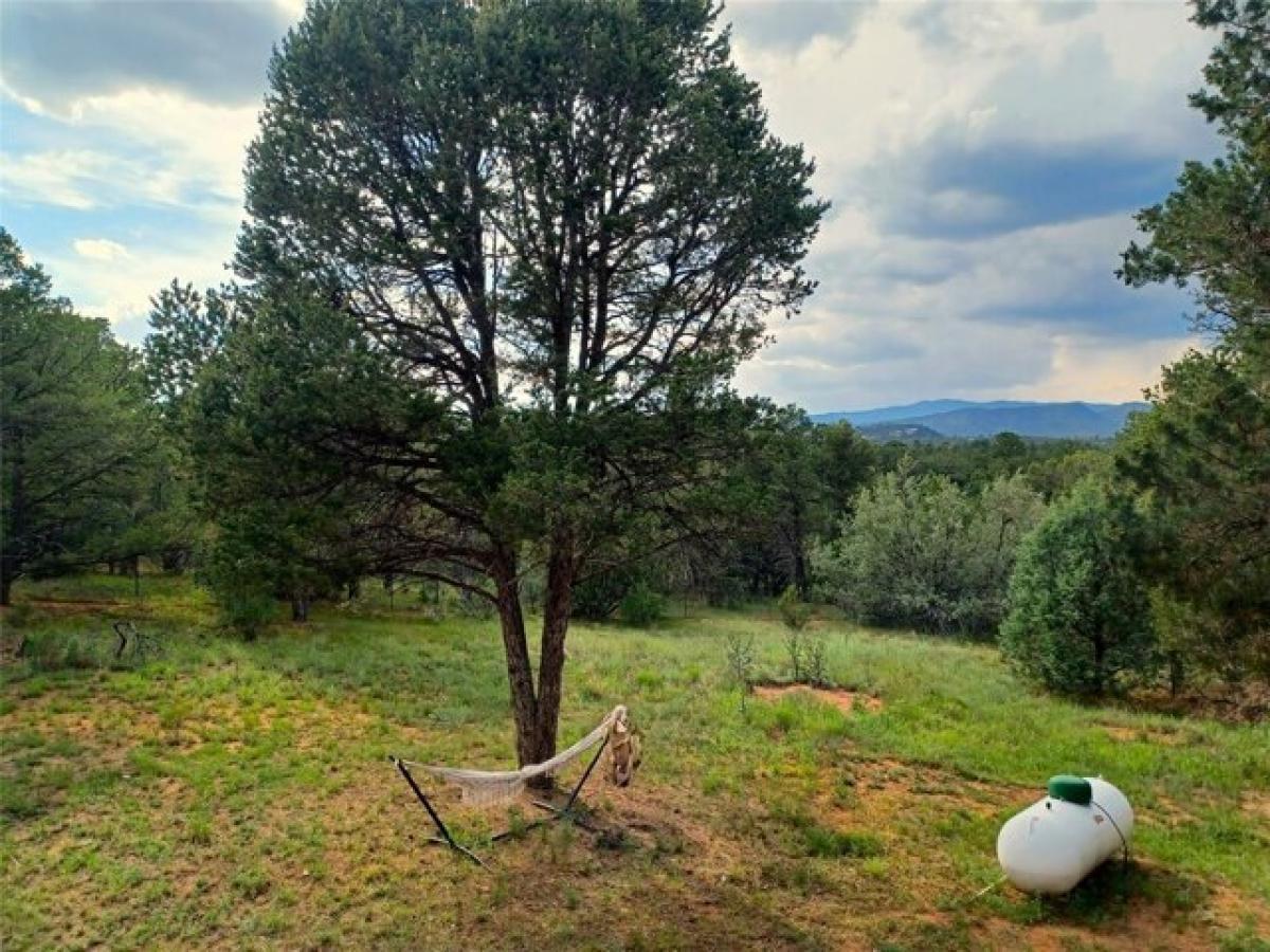 Picture of Home For Sale in Glorieta, New Mexico, United States