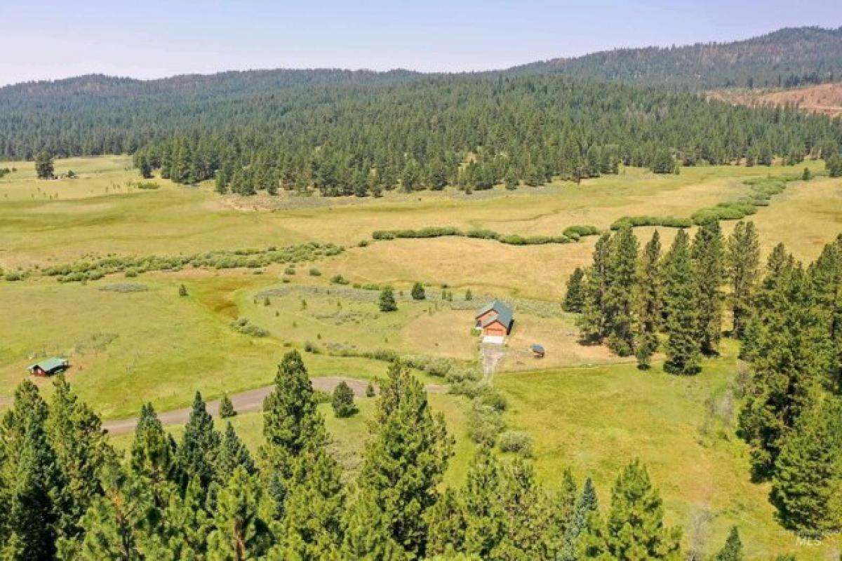 Picture of Residential Land For Sale in Cascade, Idaho, United States