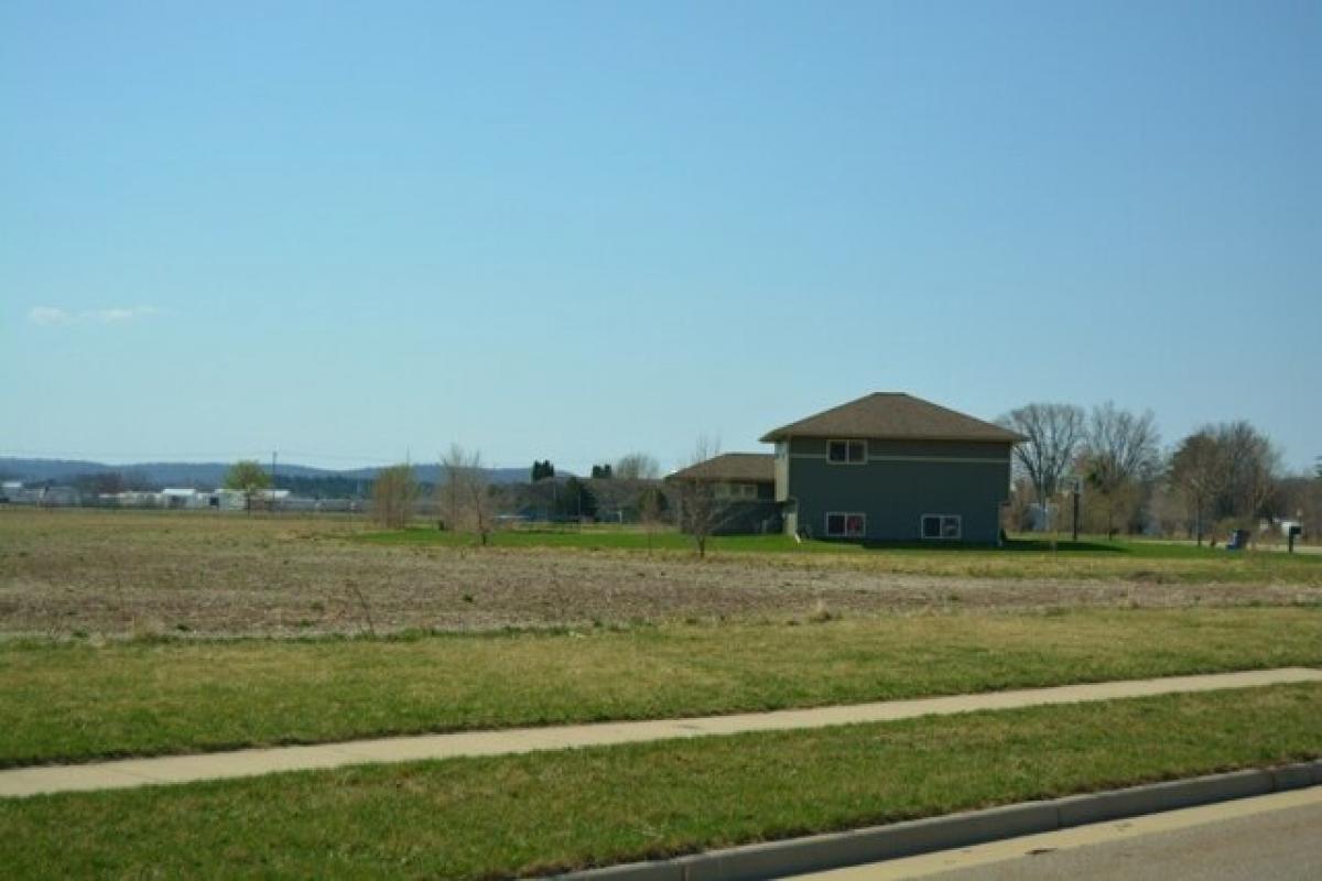 Picture of Residential Land For Sale in Spring Green, Wisconsin, United States