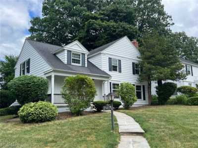 Home For Rent in Beachwood, Ohio