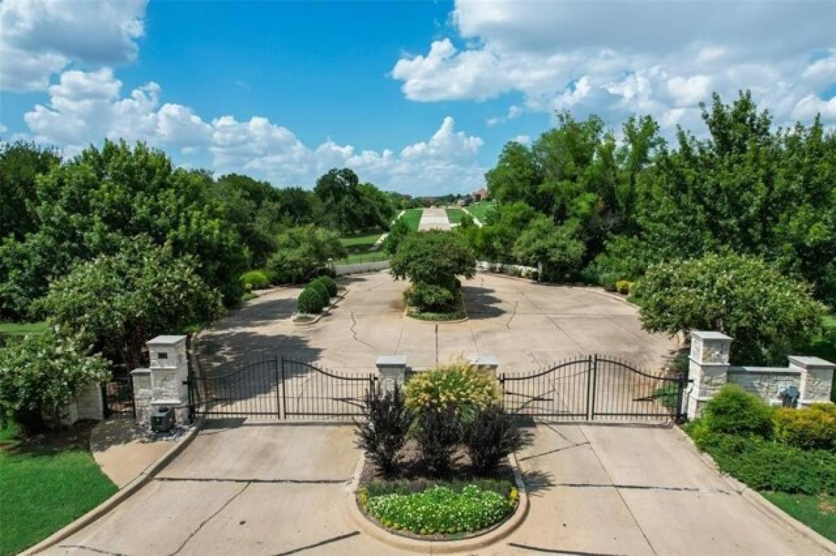 Picture of Residential Land For Sale in Cedar Hill, Texas, United States