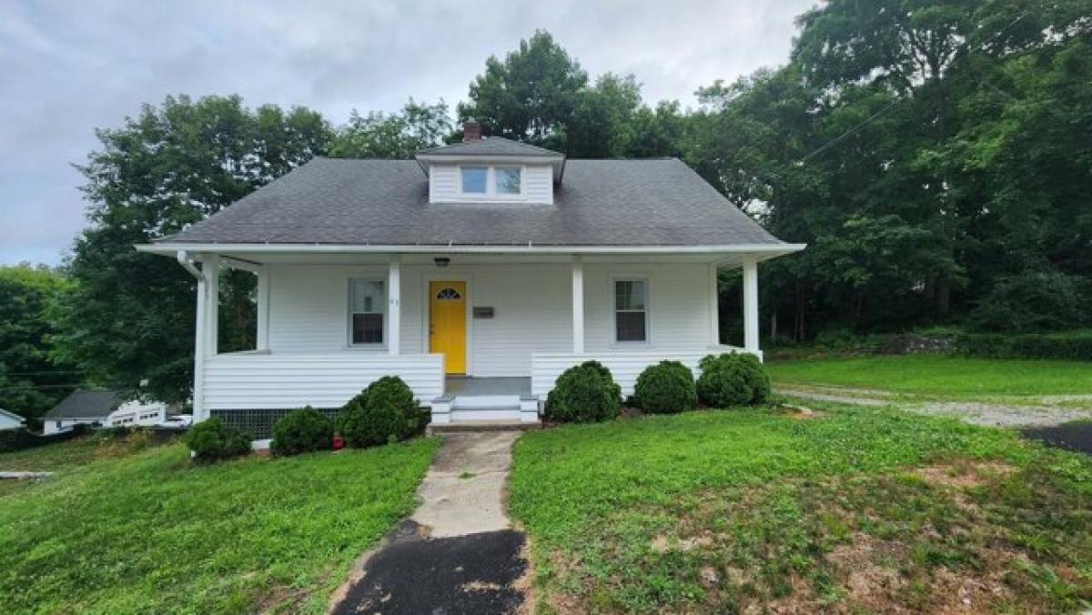 Picture of Home For Rent in Torrington, Connecticut, United States