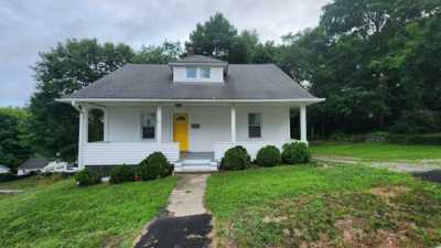 Home For Rent in Torrington, Connecticut