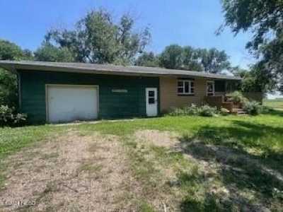 Home For Sale in Conde, South Dakota