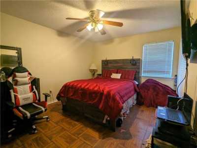 Home For Sale in Gretna, Louisiana