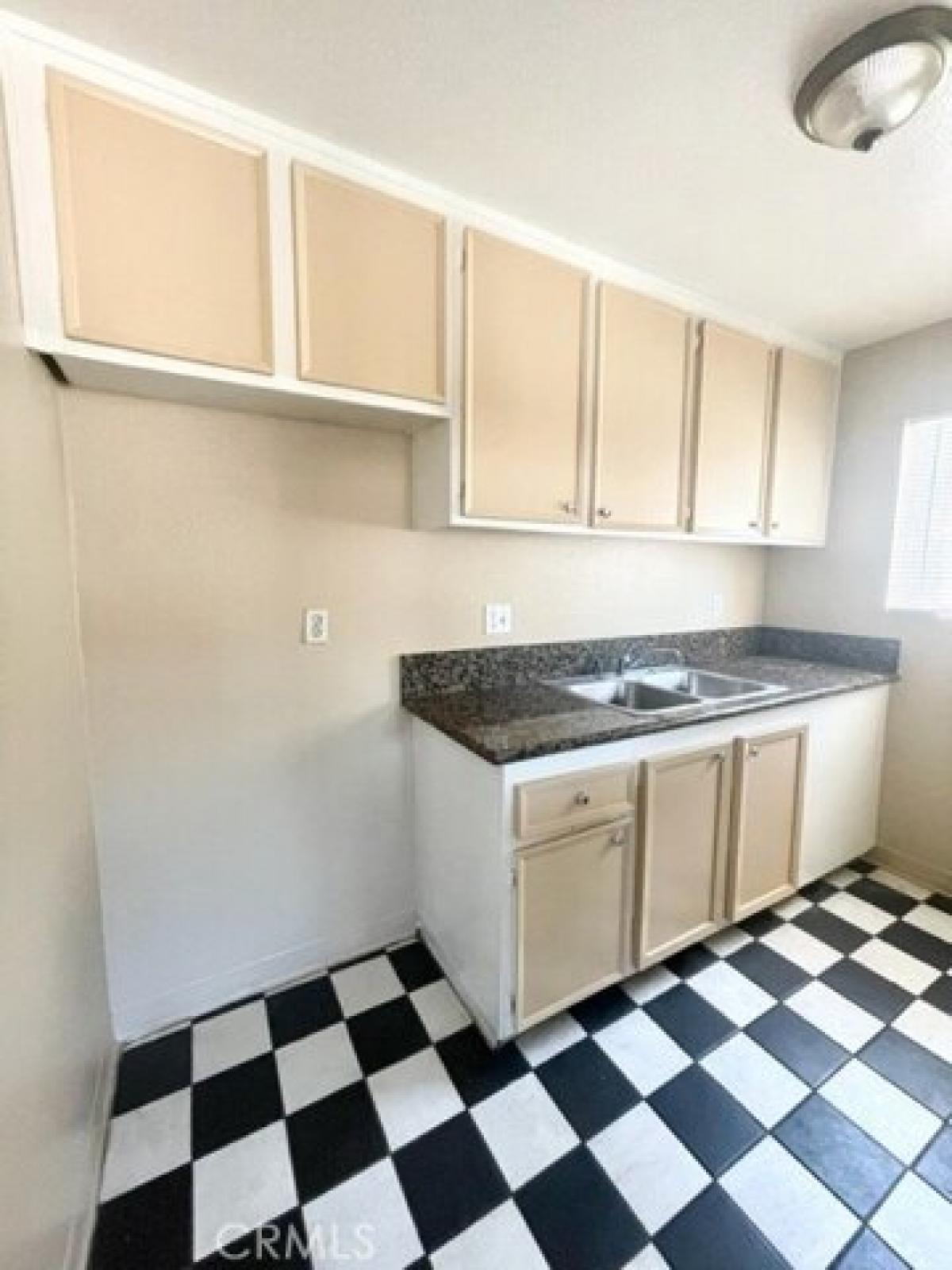 Picture of Home For Rent in Bellflower, California, United States