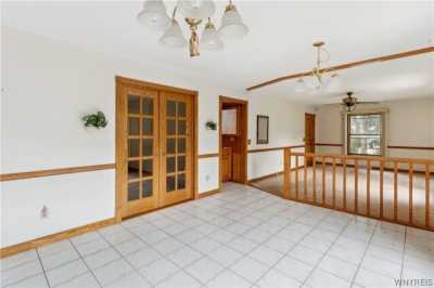 Home For Sale in Orchard Park, New York