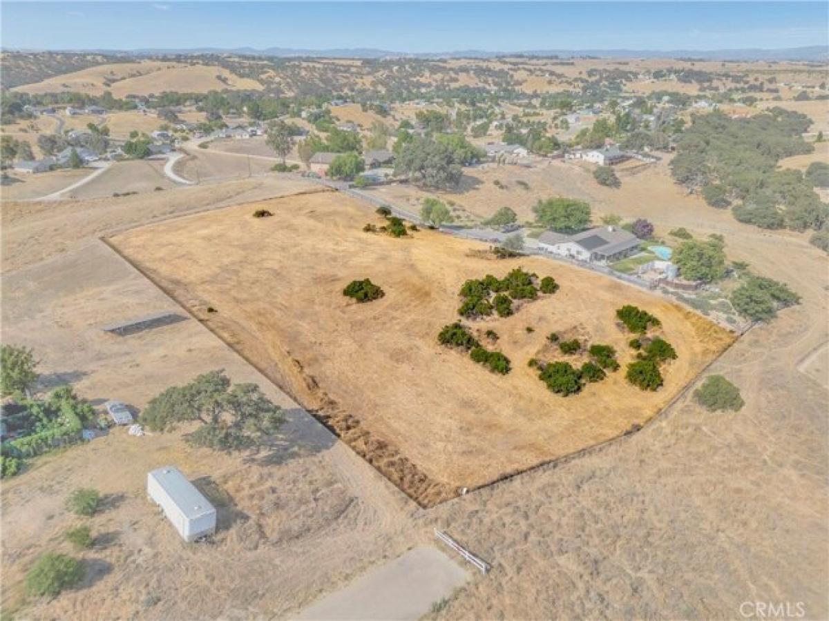 Picture of Residential Land For Sale in Bradley, California, United States