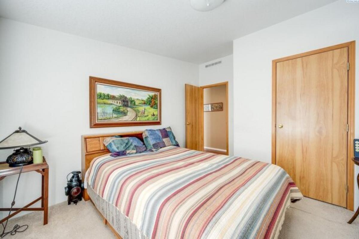 Picture of Home For Sale in Pullman, Washington, United States