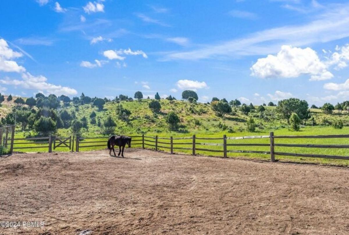 Picture of Home For Sale in Coalville, Utah, United States