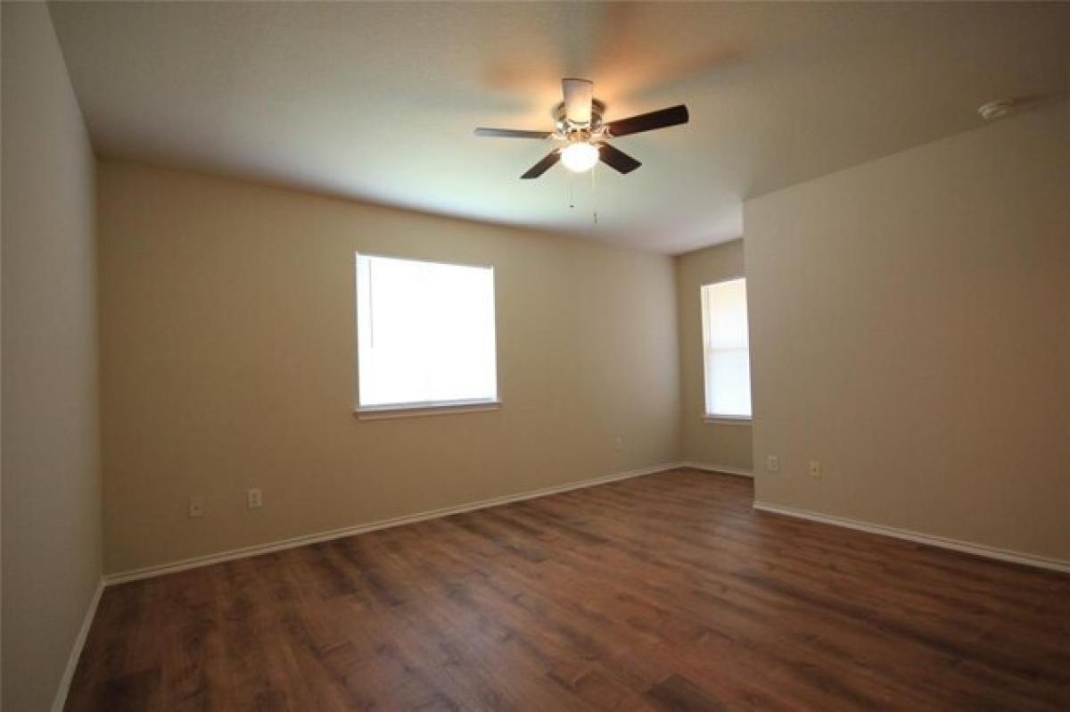 Picture of Home For Rent in Elgin, Texas, United States