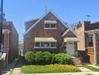 Home For Sale in Cicero, Illinois