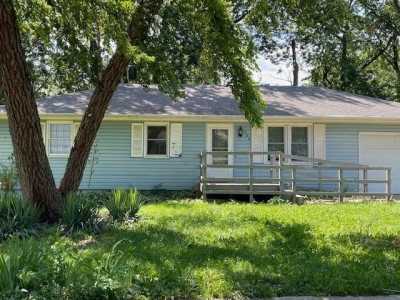 Home For Sale in Lathrop, Missouri