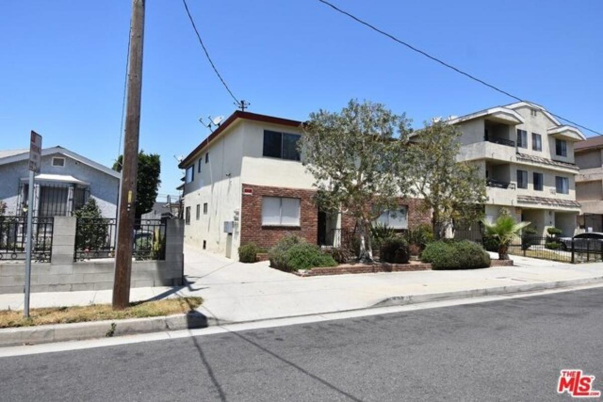 Picture of Home For Sale in Hawthorne, California, United States