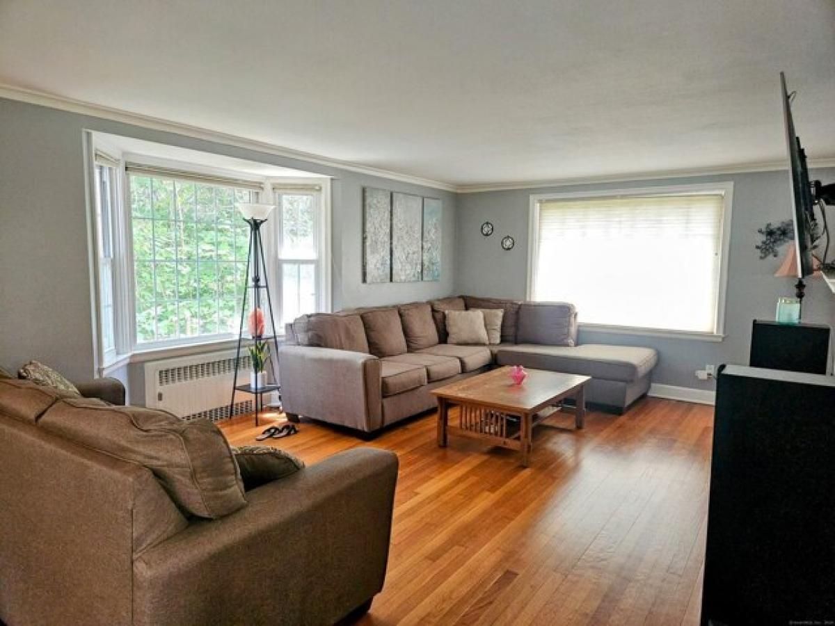 Picture of Home For Rent in New Britain, Connecticut, United States