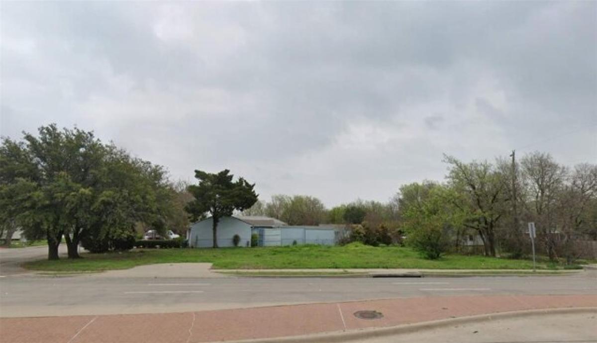 Picture of Residential Land For Sale in Rowlett, Texas, United States