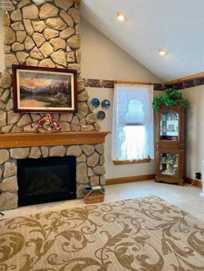 Home For Sale in Fostoria, Ohio