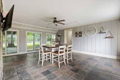 Home For Sale in Castalian Springs, Tennessee