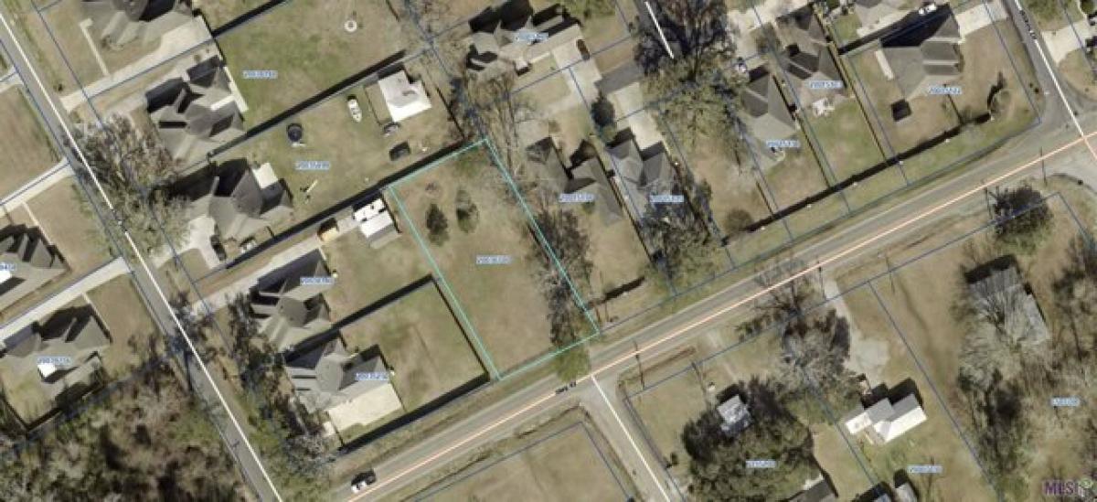 Picture of Residential Land For Sale in Prairieville, Louisiana, United States