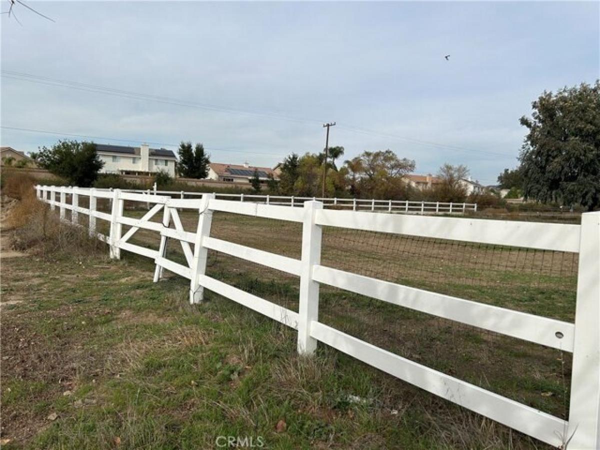 Picture of Residential Land For Sale in Murrieta, California, United States