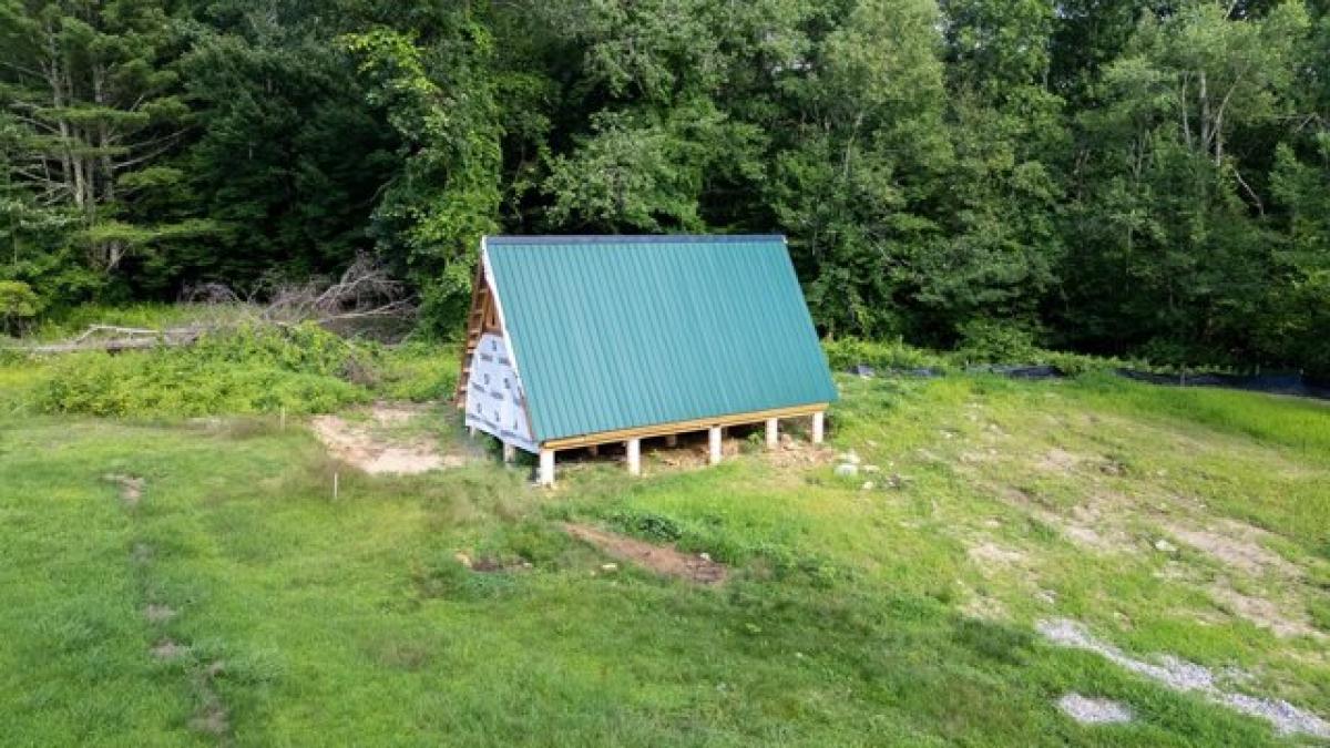 Picture of Home For Sale in Tolland, Connecticut, United States