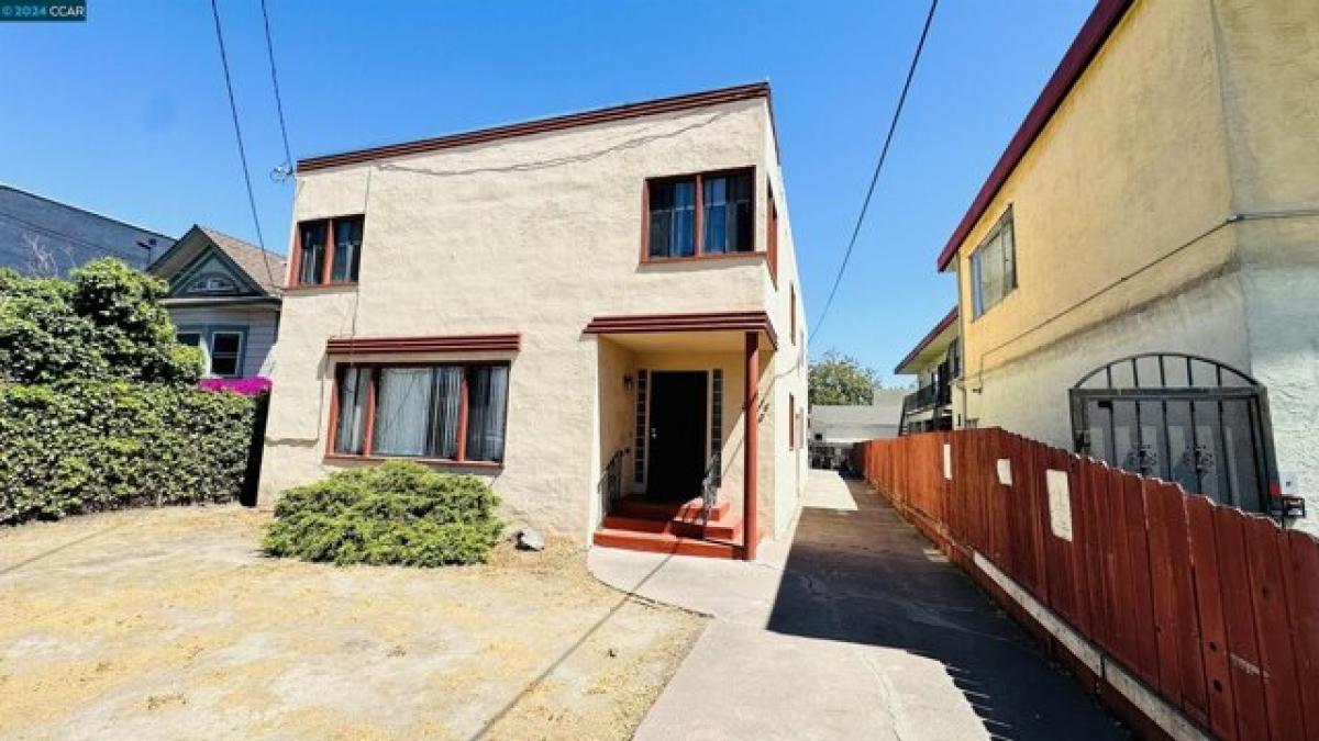 Picture of Home For Rent in Oakland, California, United States