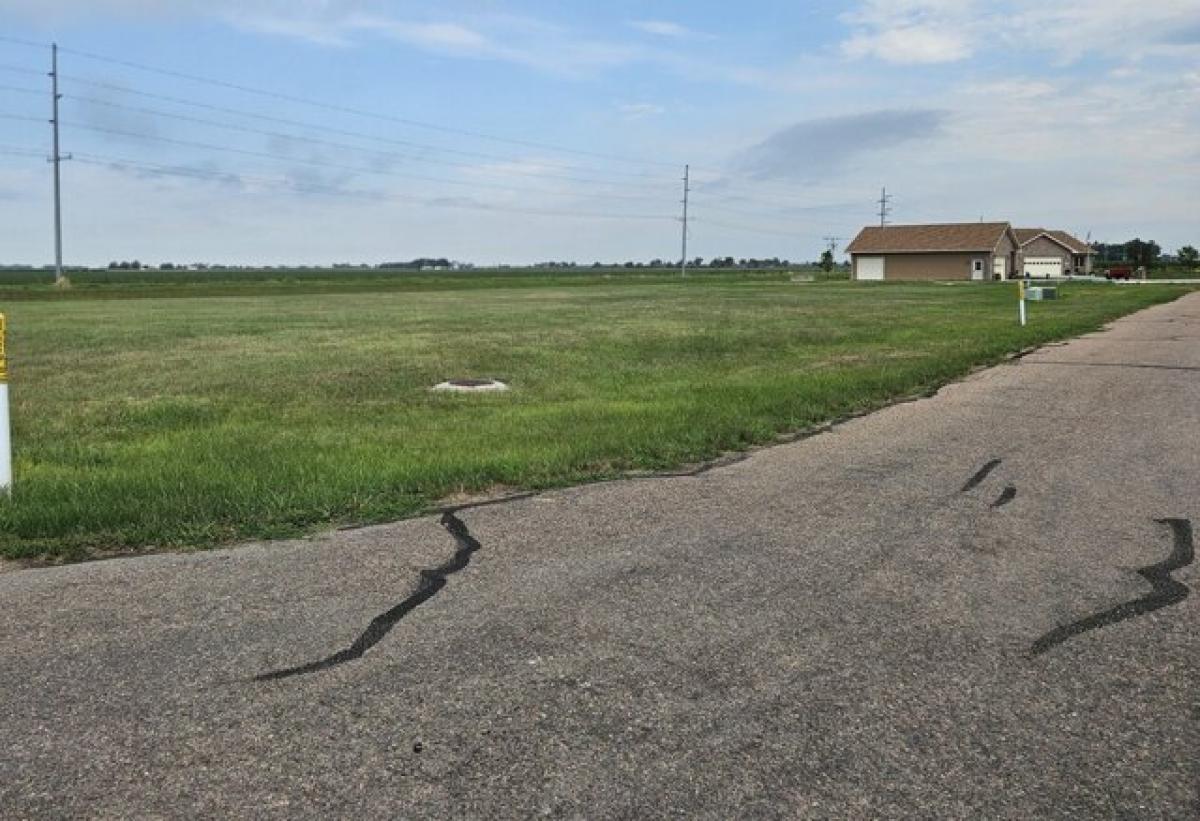 Picture of Residential Land For Sale in Hershey, Nebraska, United States