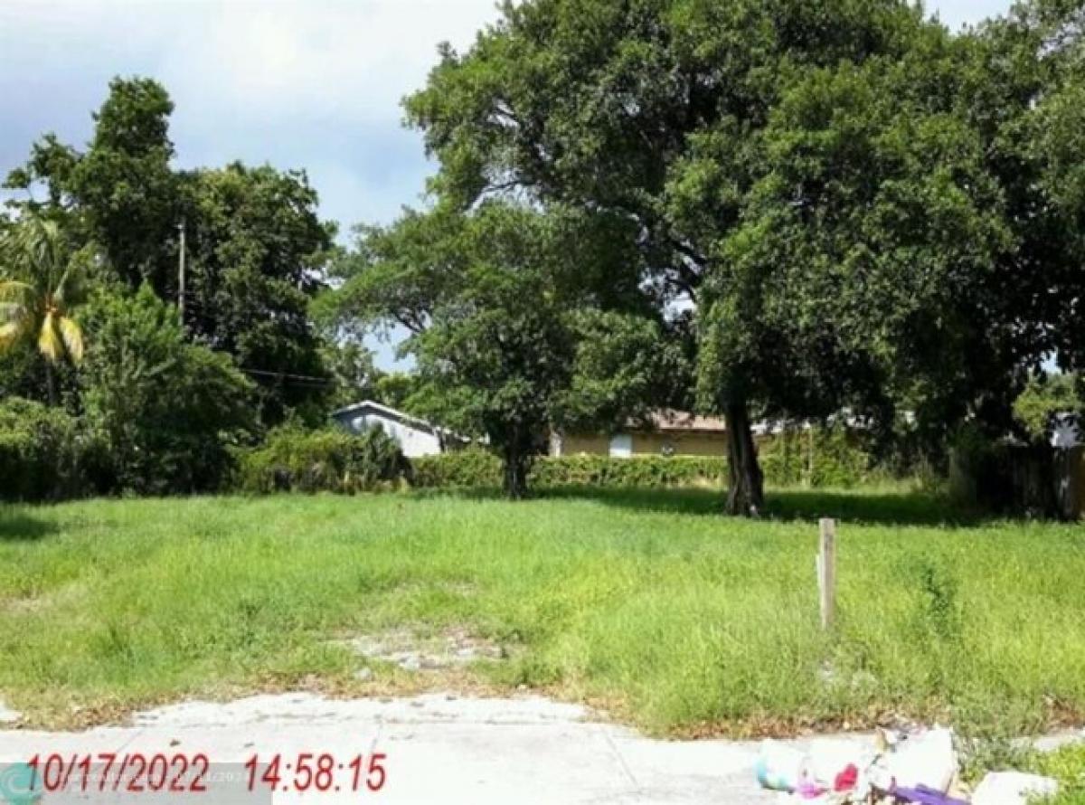 Picture of Residential Land For Sale in Pompano Beach, Florida, United States