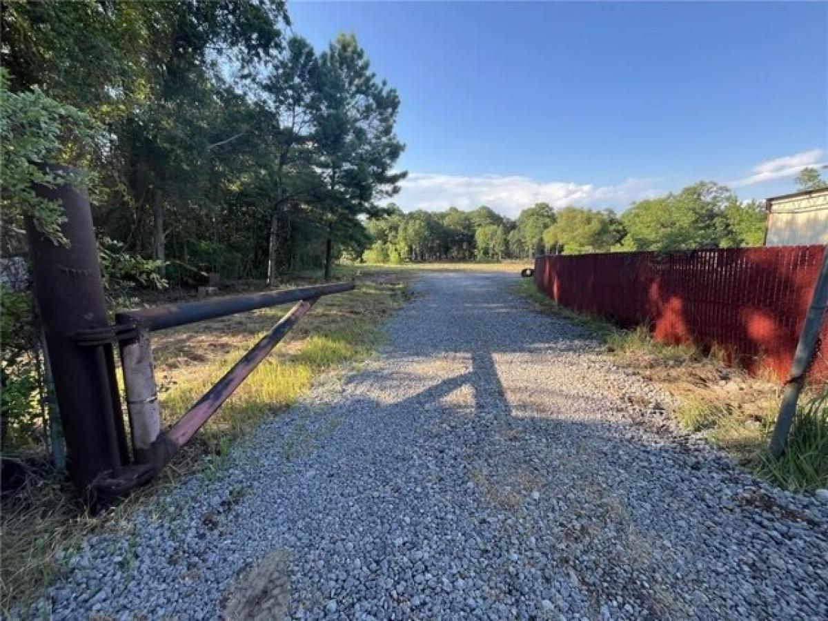 Picture of Residential Land For Sale in Theodore, Alabama, United States