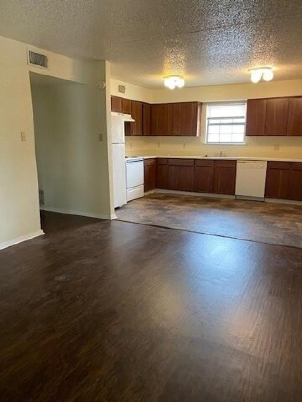 Picture of Apartment For Rent in Denton, Texas, United States