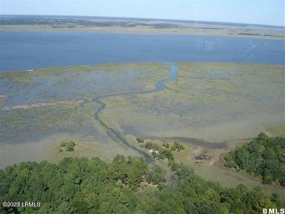 Picture of Residential Land For Sale in Beaufort, South Carolina, United States