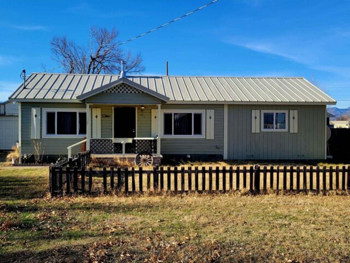 Picture of Home For Sale in Montague, California, United States