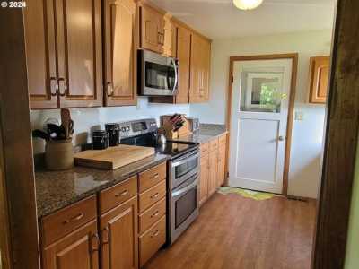 Home For Sale in Seaside, Oregon