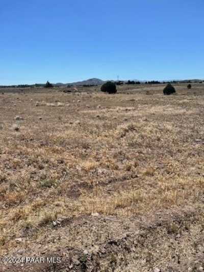 Residential Land For Sale in Paulden, Arizona