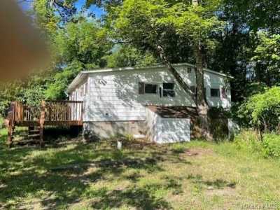 Home For Rent in Bloomingburg, New York