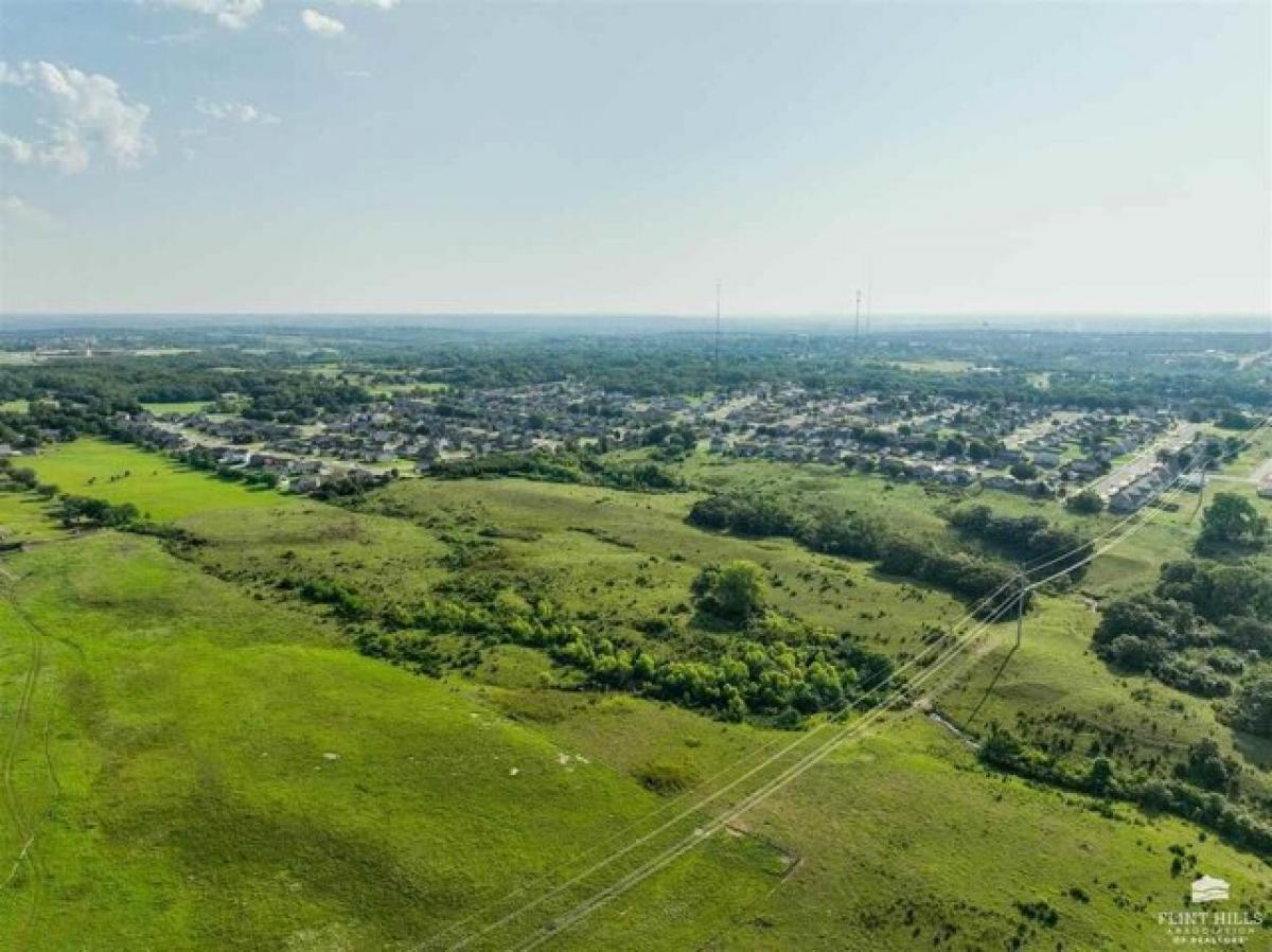 Picture of Residential Land For Sale in Junction City, Kansas, United States