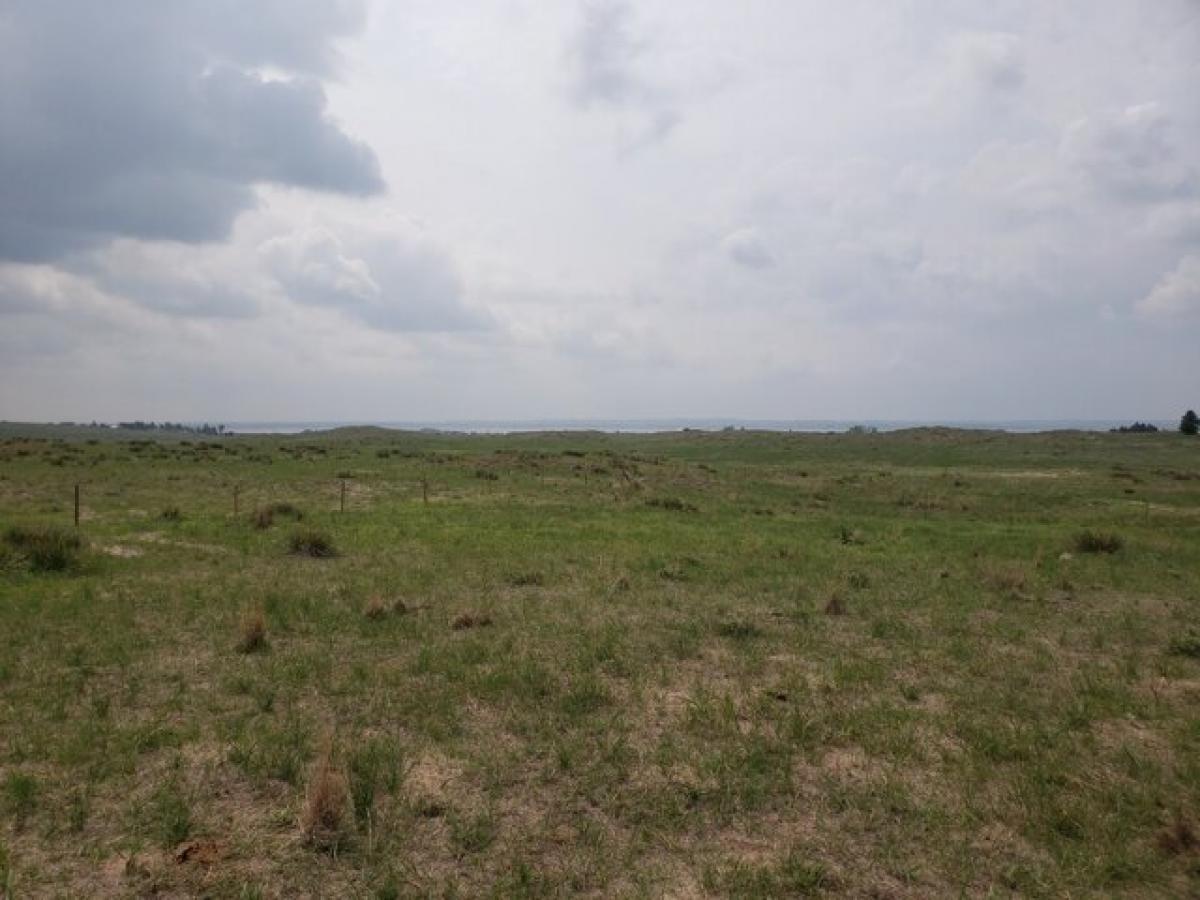 Picture of Home For Sale in Lemoyne, Nebraska, United States