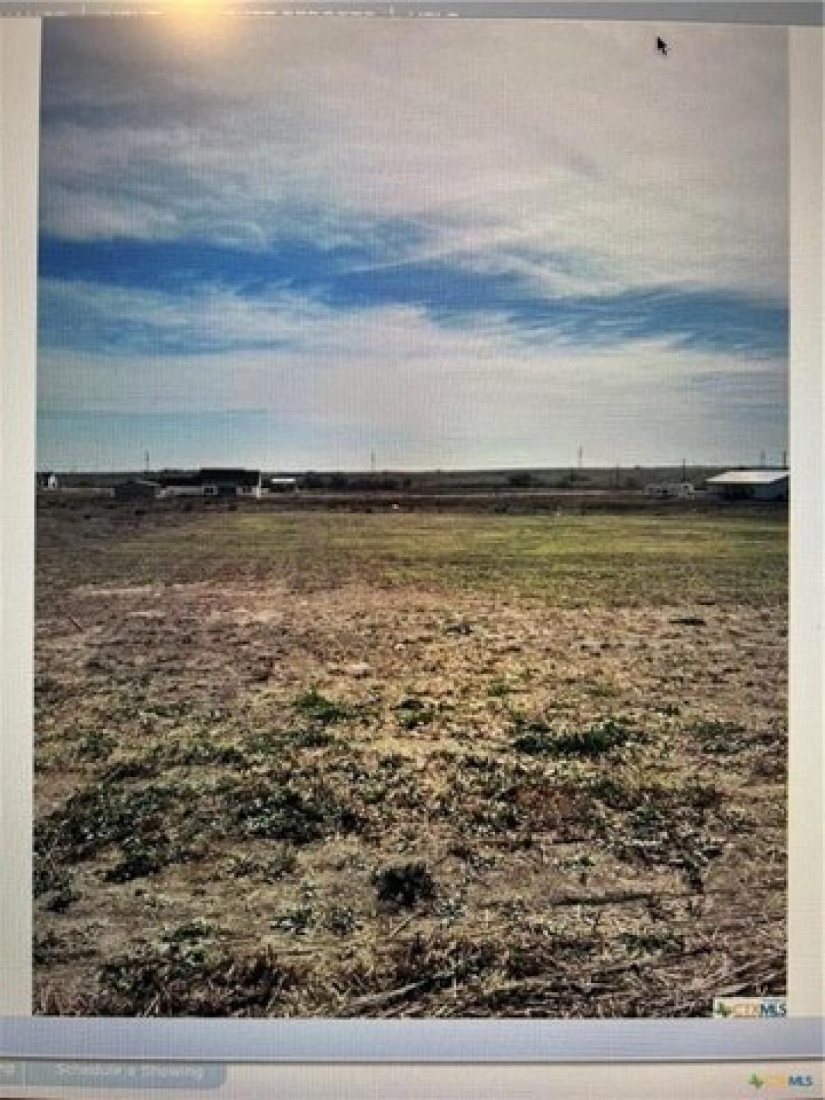 Picture of Residential Land For Sale in Salado, Texas, United States